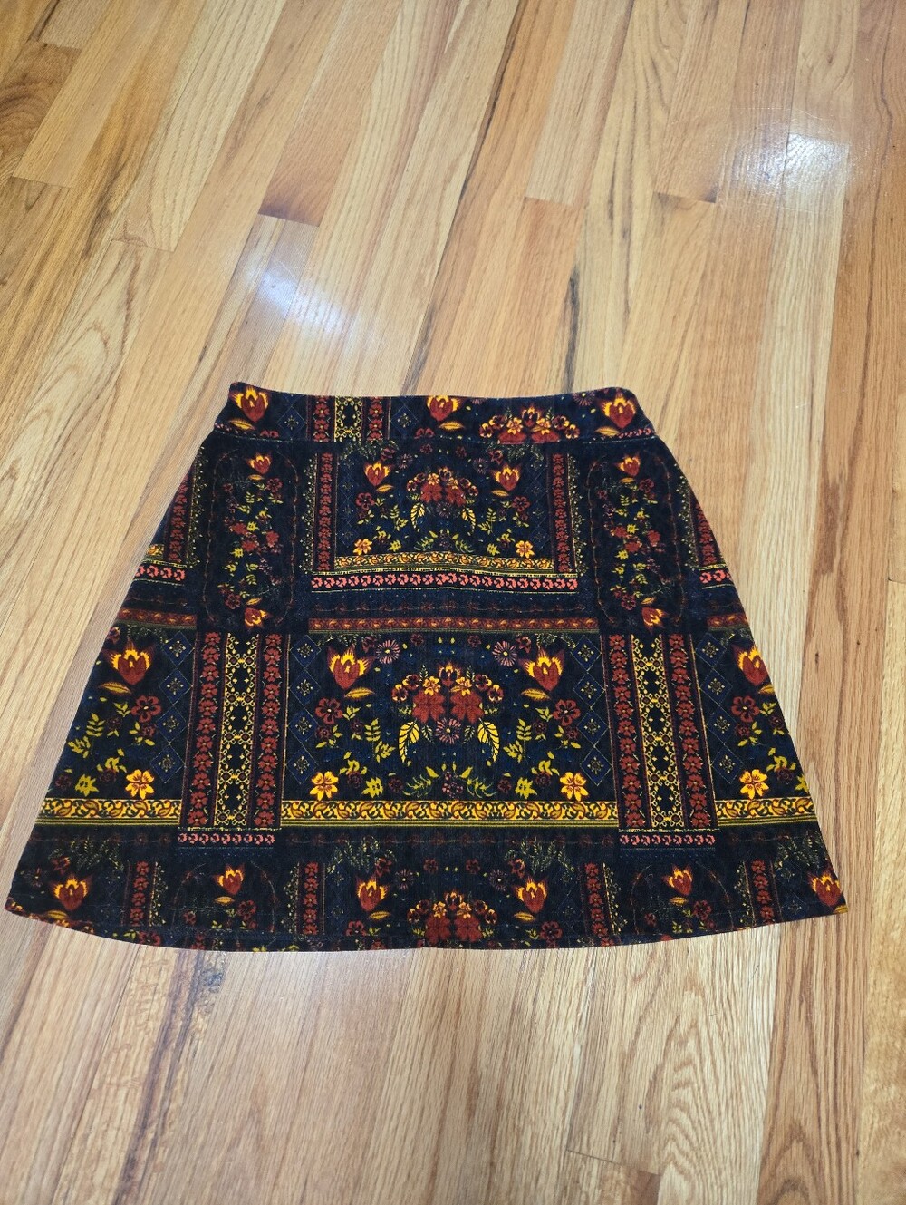 Floral Patterned Boho Mini Skirt in Black, Red and Yellow